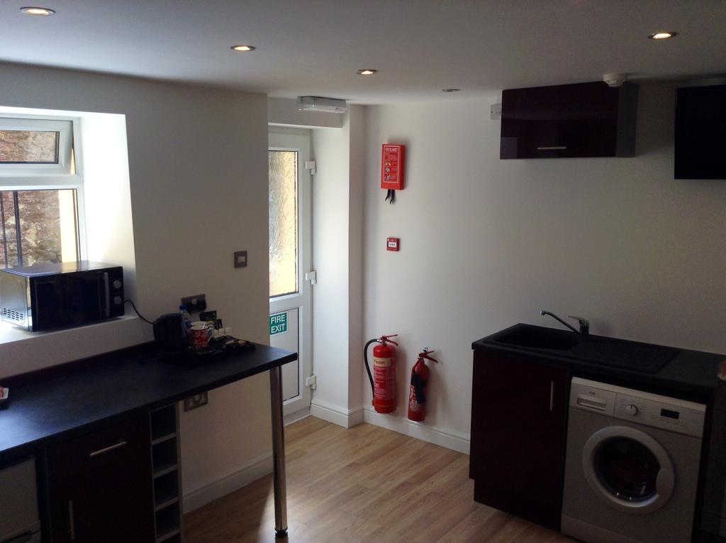 Superior Apartment With Hot Tub & Breakfast Apartment Torquay
