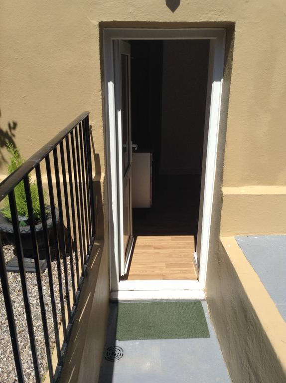 Apartment Superior Apartment With Hot Tub & Breakfast *