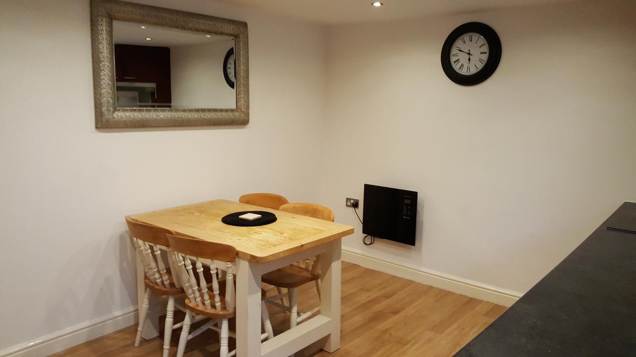 Superior Apartment With Hot Tub & Breakfast Apartment Torquay